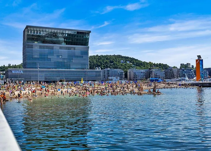 2br W Balcony By S And Munch *